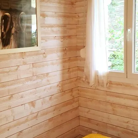 Petite Maison Bois Cosy Dans Un Ecrin De Verdure Dom wakacyjny *