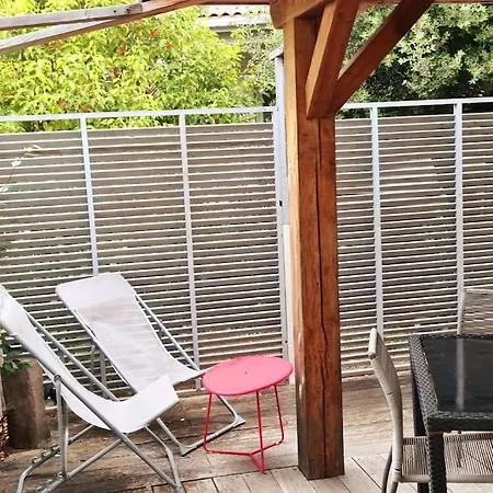 بيت للعطل Petite Maison Bois Cosy Dans Un Ecrin De Verdure بورتو فيكشْيو